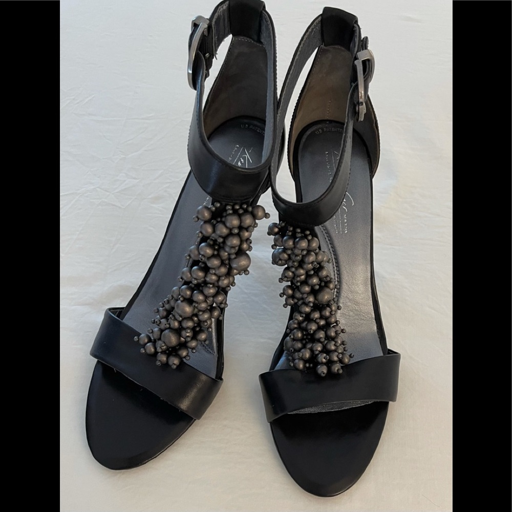 Kenneth Cole super comfortable heels!